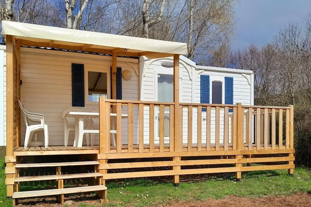 Mobil Home Au Bord Du Lac Nages 0*,  France